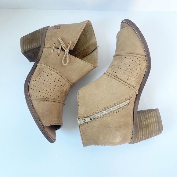 Roan by Bed Stu Katherine Bootie - Picture 4 of 9